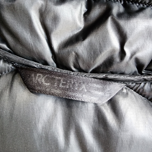 Arc'teryx Thorium AR Hooded Puffer - Picture 5 of 14